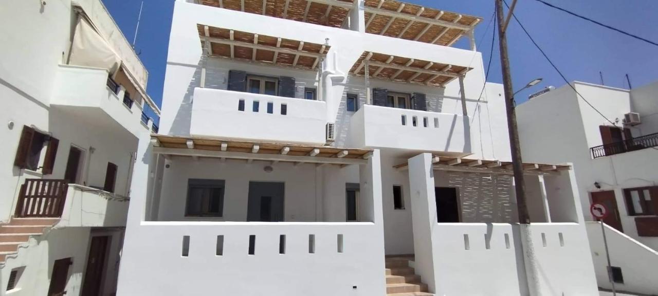 Kamvas Deluxe Apartments Naxos City Habitación foto